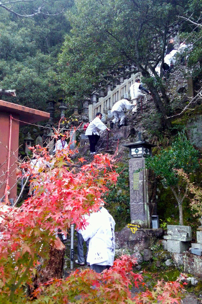 【小豆島総本院】へとまず伺い、その後は鎖場として有名な【72番奥の院・笠ヶ滝】へと進めて行きました