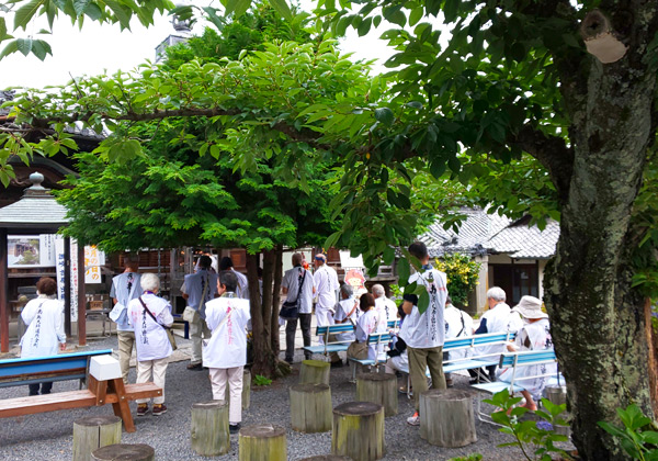 去年の秋からスタートした「第八回四国八十八ヶ所巡礼」の旅へ同行致しました